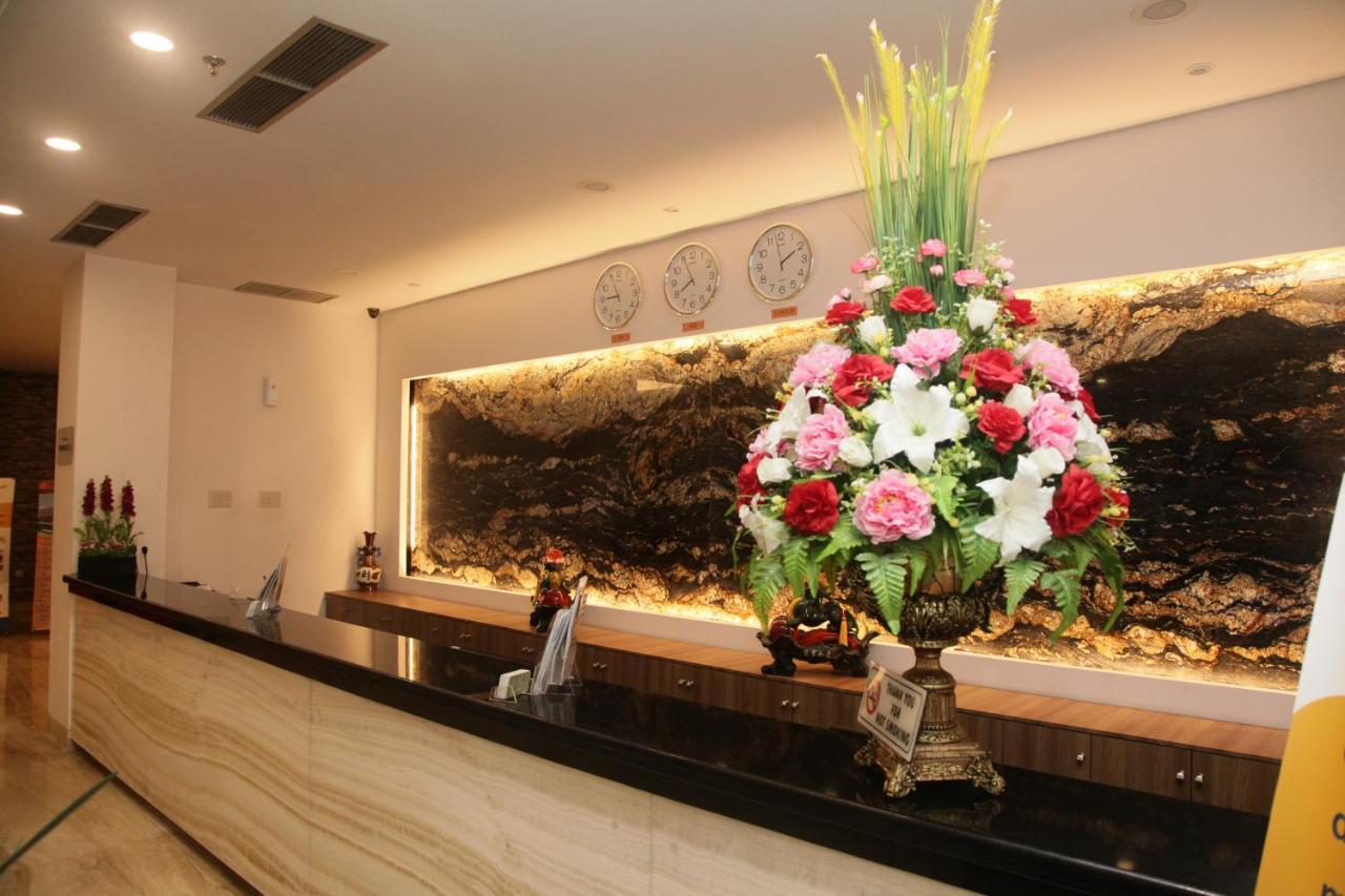โรงแรมวินสตาร์ เปกันบารู ภายนอก รูปภาพ